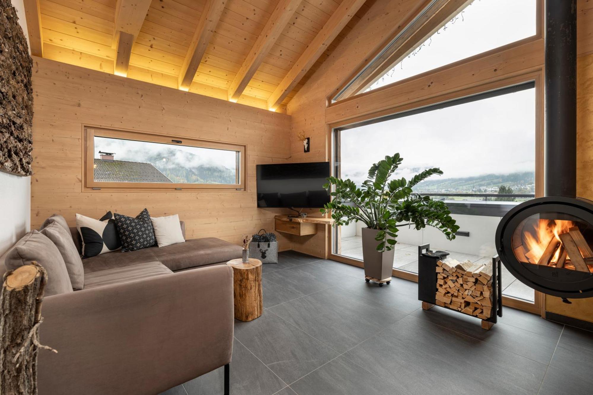 Holzlodge Deluxe Radstadt Buitenkant foto
