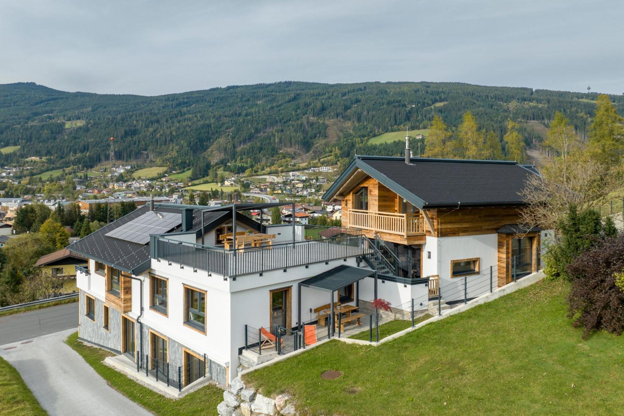 Holzlodge Deluxe Radstadt Buitenkant foto