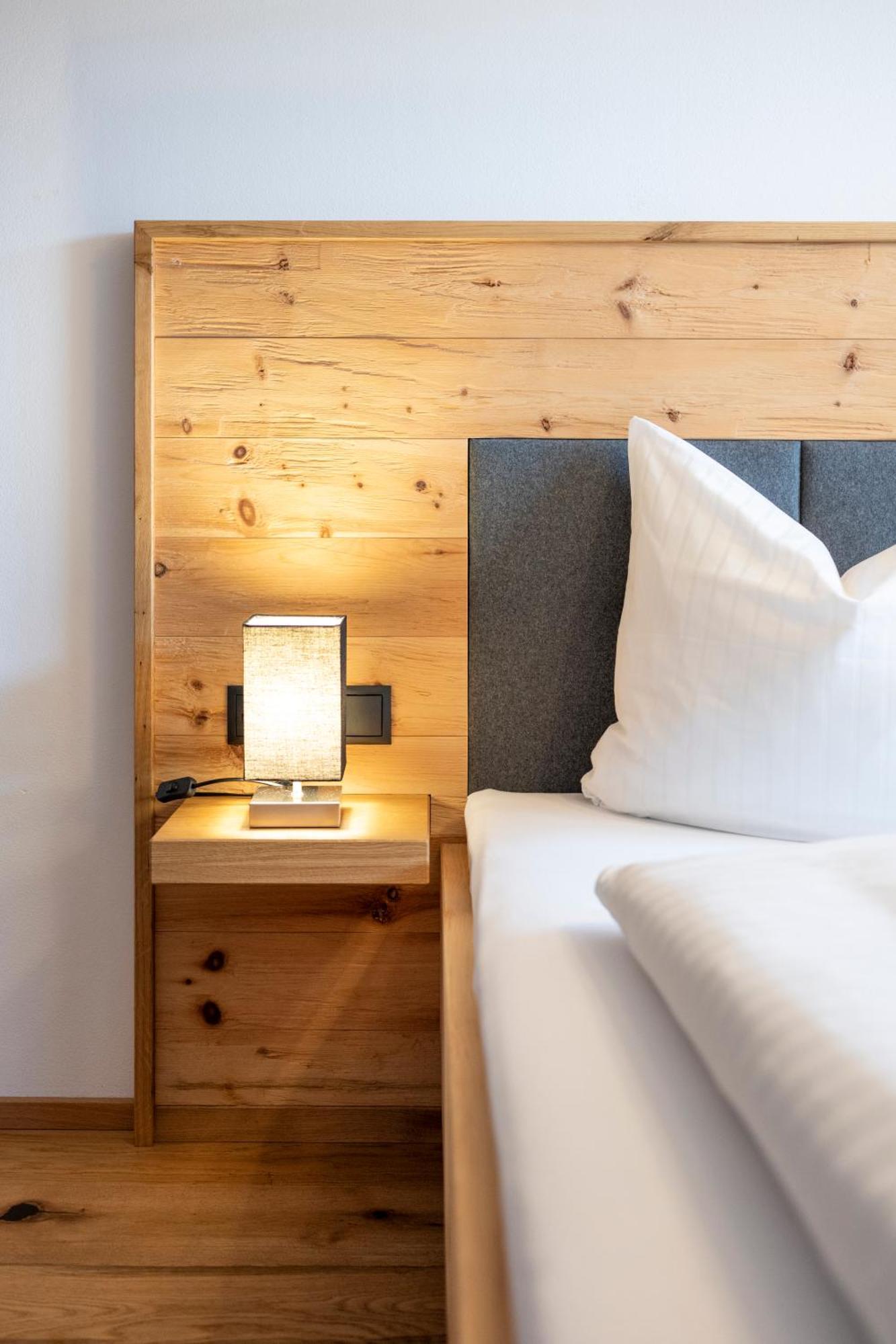 Holzlodge Deluxe Radstadt Buitenkant foto